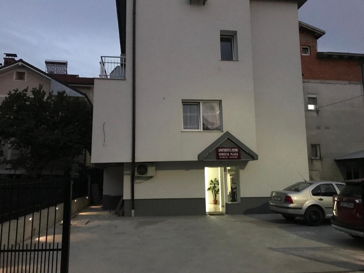 Venecia Plaza Struga Hotell Eksteriør bilde